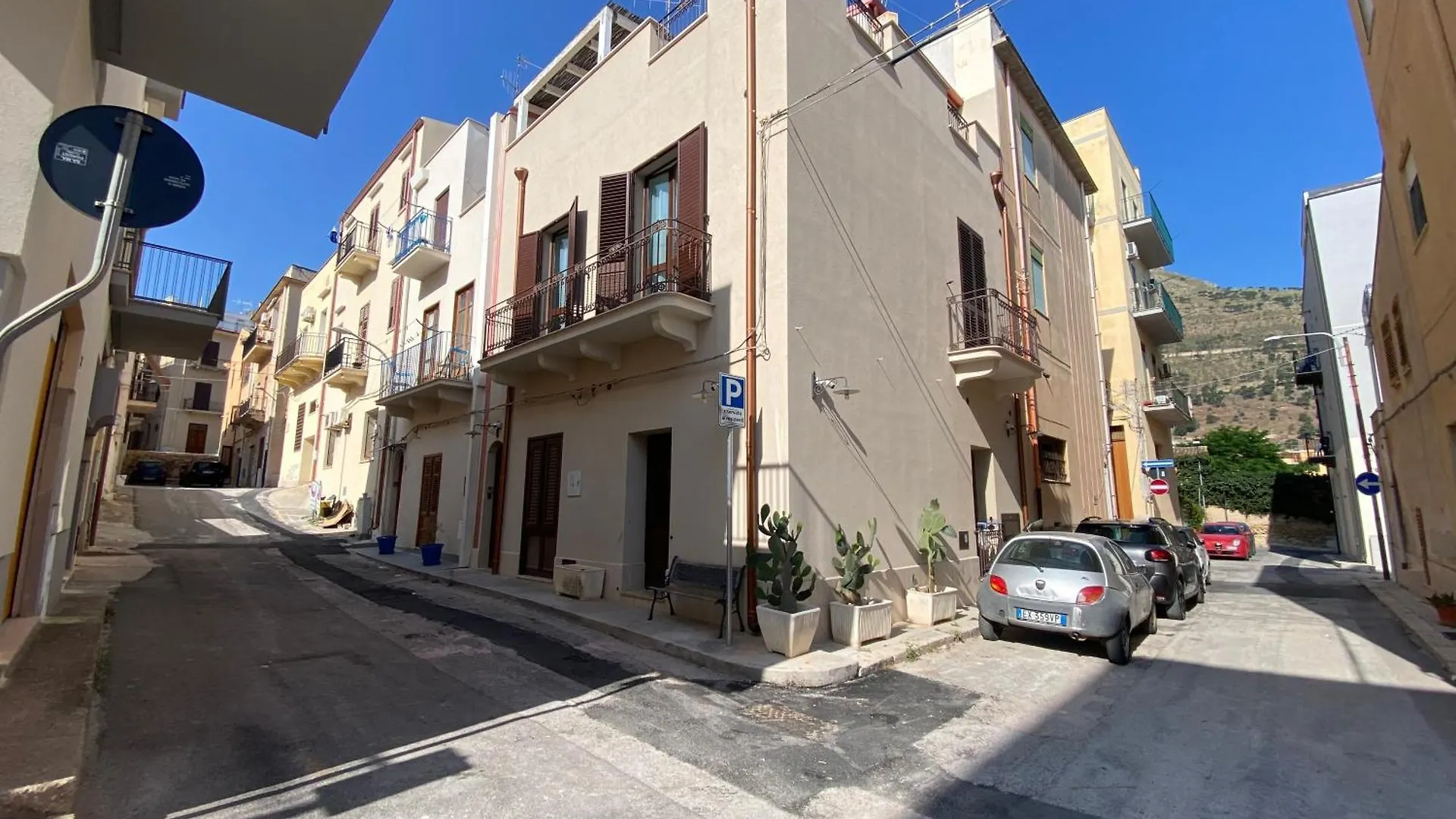 Via Siracusa 5 Castellammare del Golfo Italië